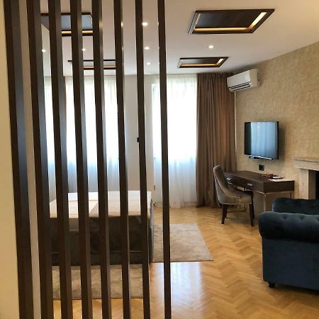 Aria Royal Apartment Belgrad Exteriör bild