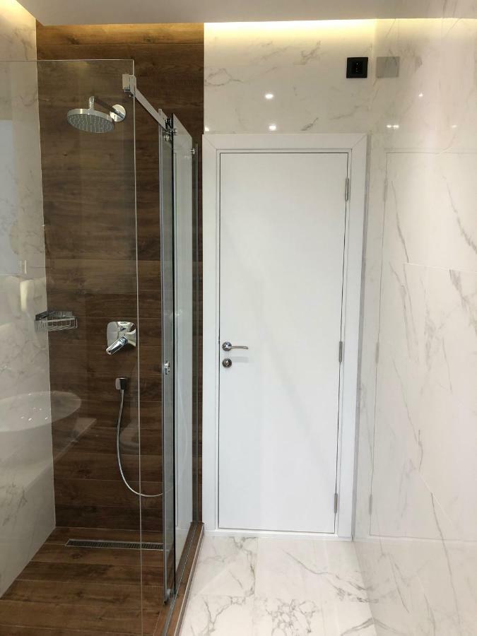 Aria Royal Apartment Belgrad Exteriör bild