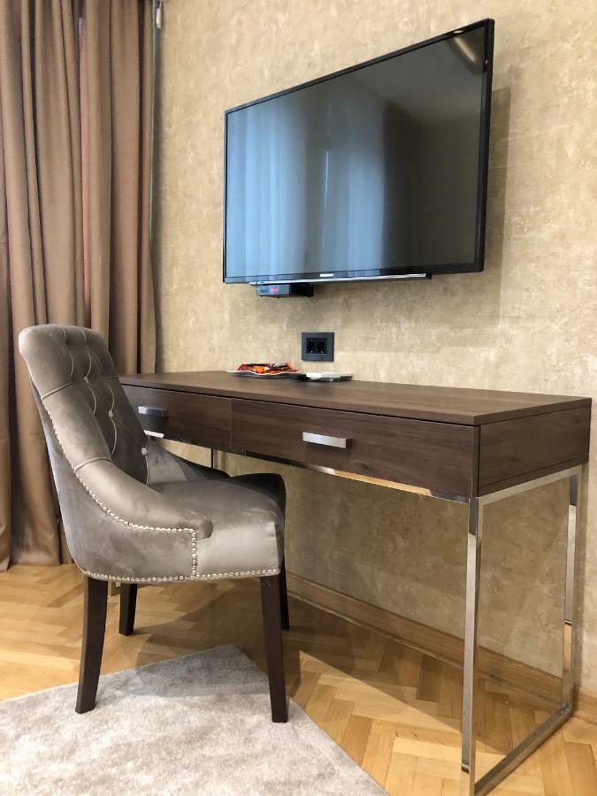 Aria Royal Apartment Belgrad Exteriör bild
