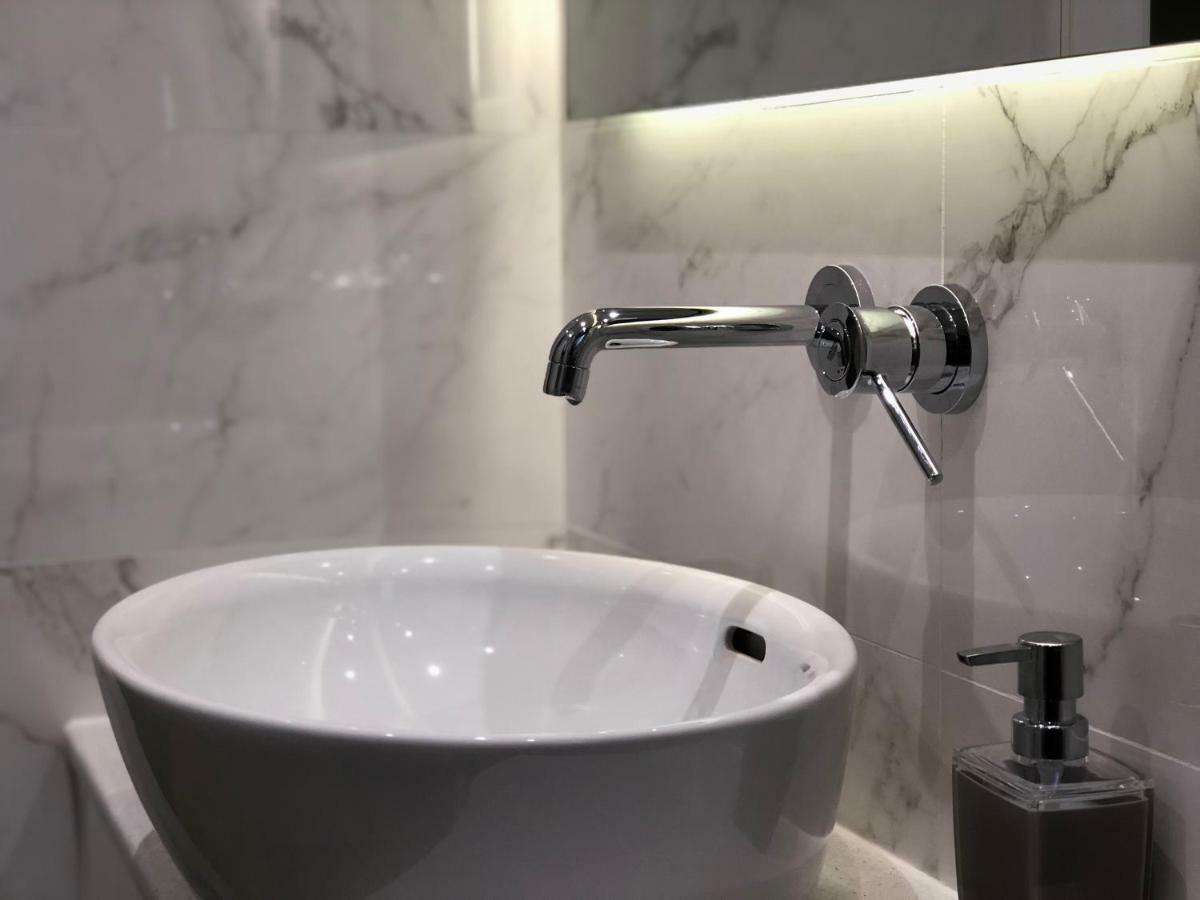Aria Royal Apartment Belgrad Exteriör bild