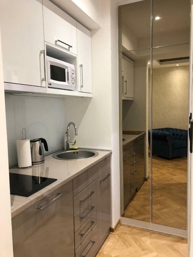 Aria Royal Apartment Belgrad Exteriör bild
