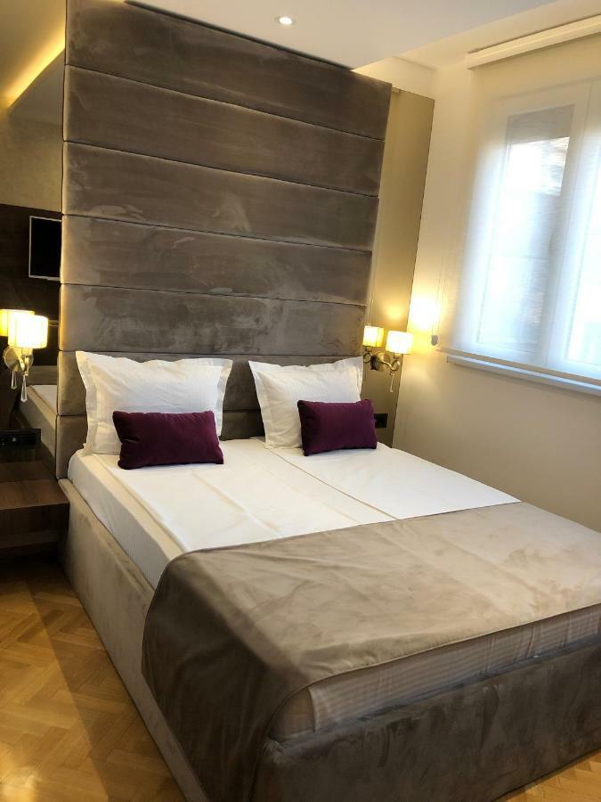 Aria Royal Apartment Belgrad Exteriör bild